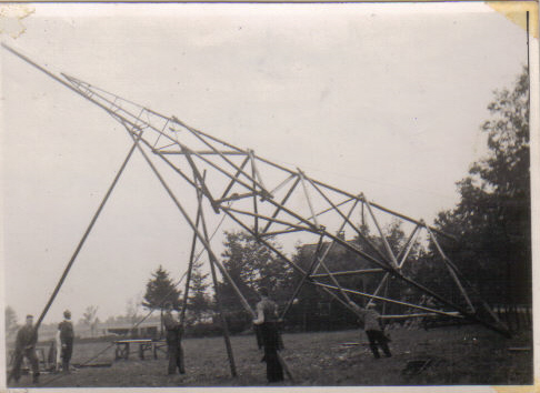 De mast voor de windmolen